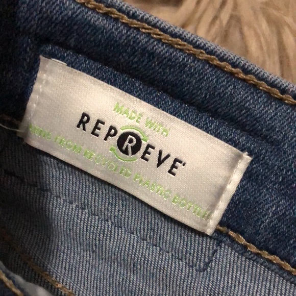 CK High Rise Skinny Sz 26-Made with Repreve - Picture 11 of 16
